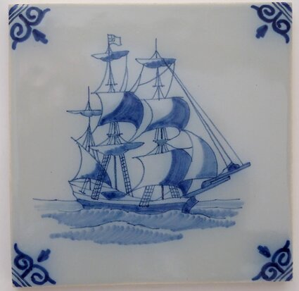 Makkum Tichelaar tile ship