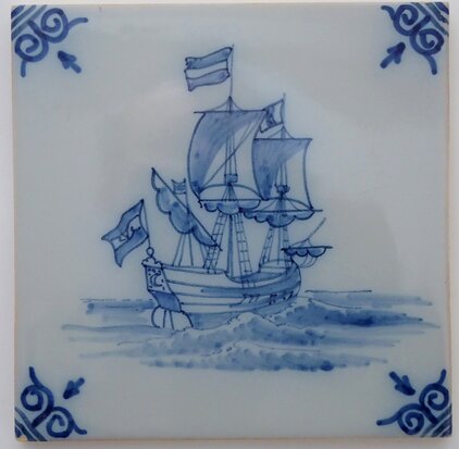 Makkum Tichelaar tile ship