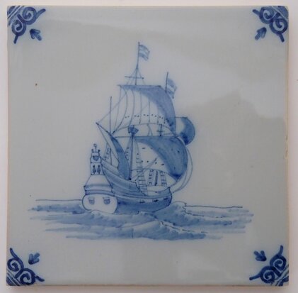 Makkum Tichelaar tile ship