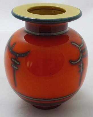 Gouda Flora ceramic vase Yellow 920