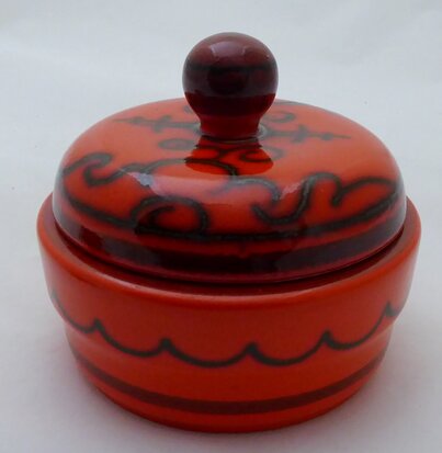 Gouda Fora jar with lid 962