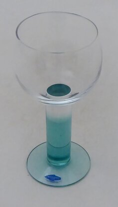 Nuutajärvi Mondo wine glass