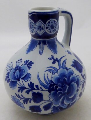 Porceleyne Fles Delft Netherlands jug