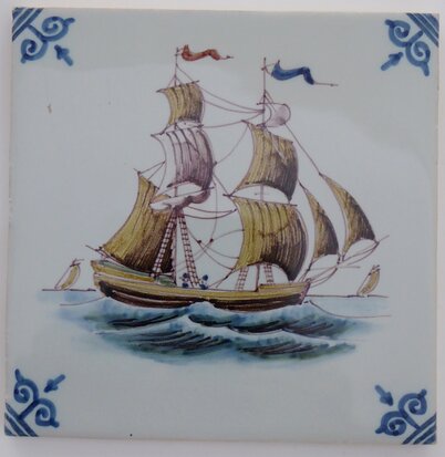 Makkum Tichelaar tile ship