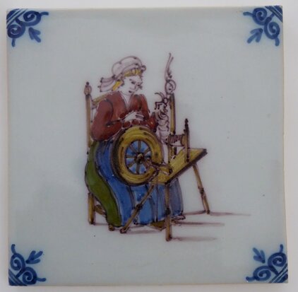 Makkum Tichelaar tile wool spinner