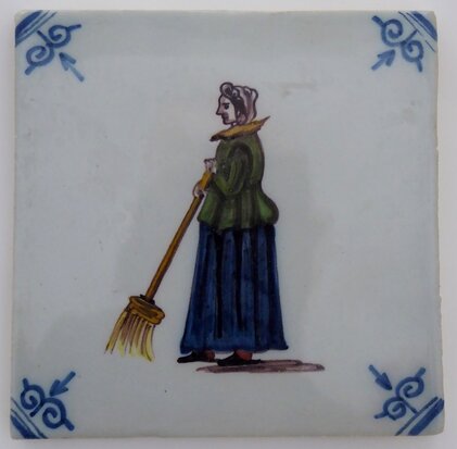 Makkum Tichelaar tile cleaning lady