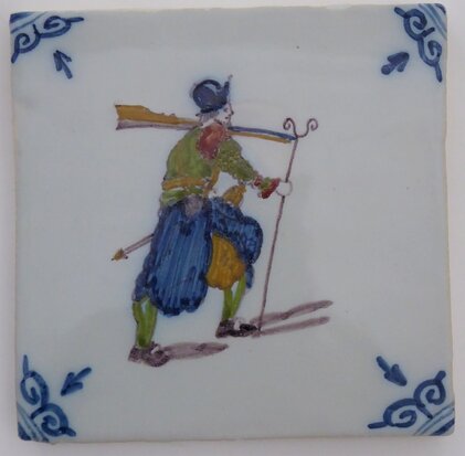 Makkum Tichelaar tile soldier