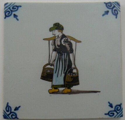 Makkum Tichelaar tile woman with yoke