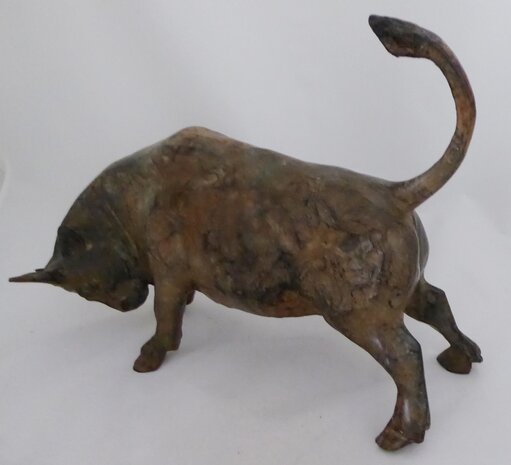 Pierre Chenet bronze sculpture bull