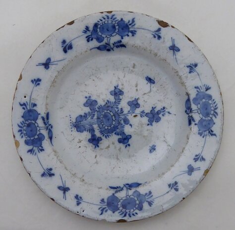 Delft blue antique plate